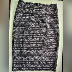 Cassie small lularoe pencil skirt EUC